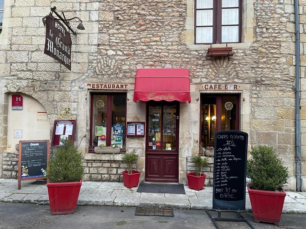 Le Grand Monarque Donzy Exterior foto
